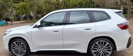 BMW X1 2.0 16V TURBO GASOLINA SDRIVE20I X-LINE STEPTRONIC BMW X1 2.0 16V TURBO GASOLINA SDRIVE20I X-LINE STEPTRONIC